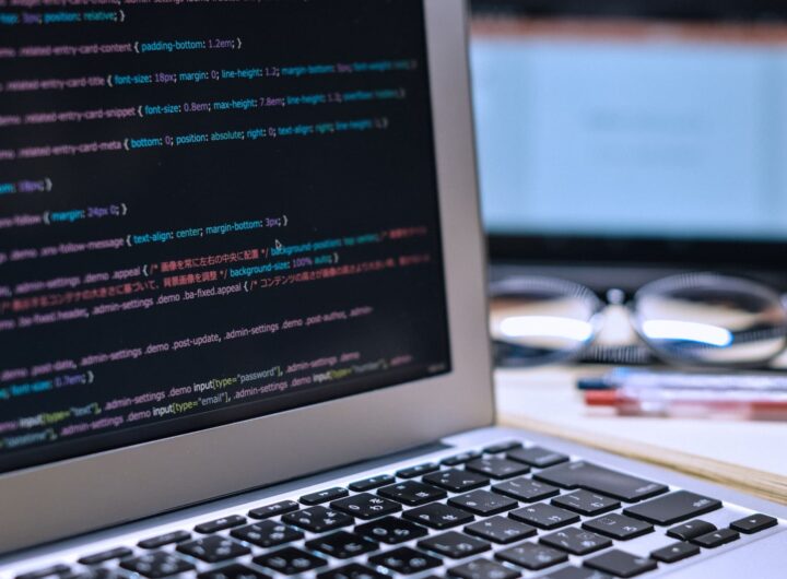WEBエンジニアへの転職で役立つ資格
